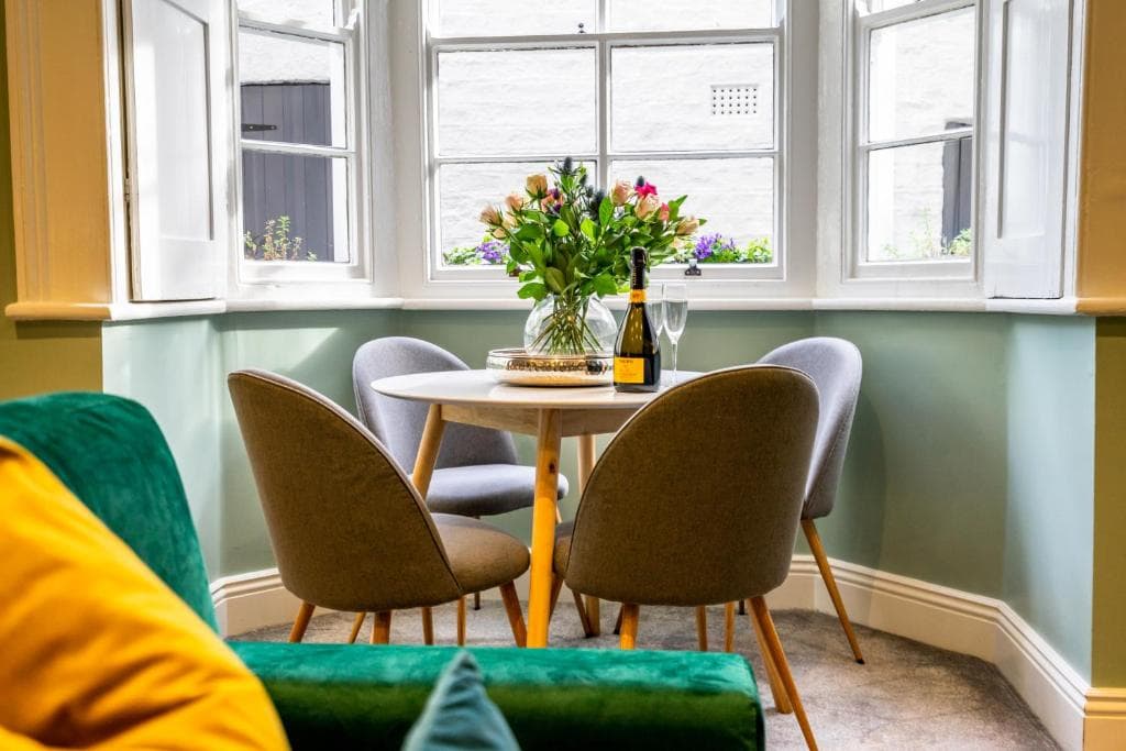 Bootham in Style Image 1