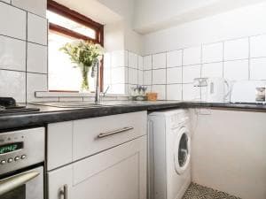 Teddy Bear Cottage Image 3