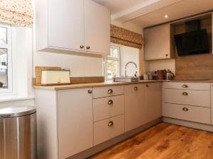 Paradise Cottage Image 2