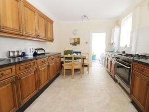 Seaside Villa, Bridlington Image 3