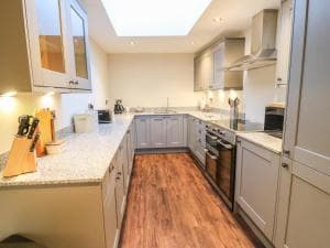 Fogga Croft Cottage, Skipton Image 3