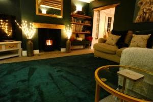 Redfearn Cottage Image 2