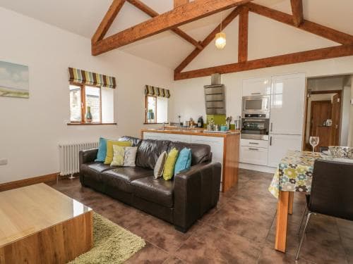 Dairy Cottage, Scarborough Image 3