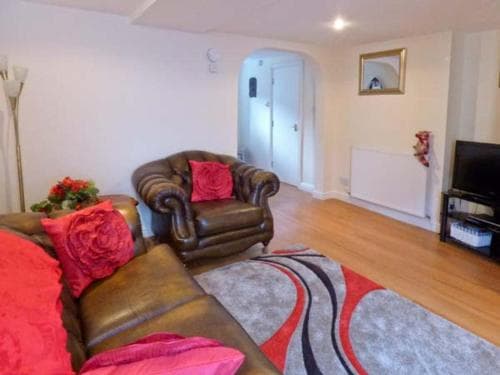 Mermaid Cottage, Whitby Image 3