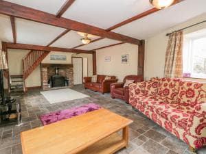 5 Cliff Lane Image 2