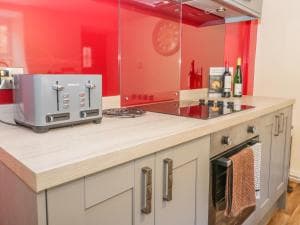 Dove Cottage Image 2