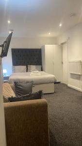 Dealhouse Apartments 1 Image 7