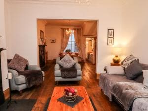 Charlotte House Image 2