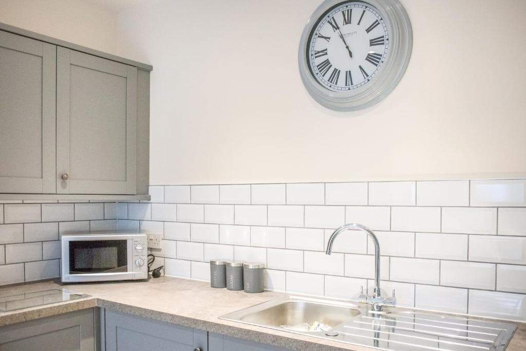 The Ascot -Free on site parking Image 1