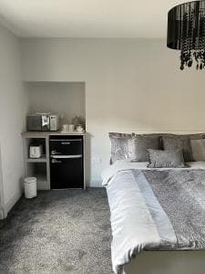 Plumbers Arms Image 2