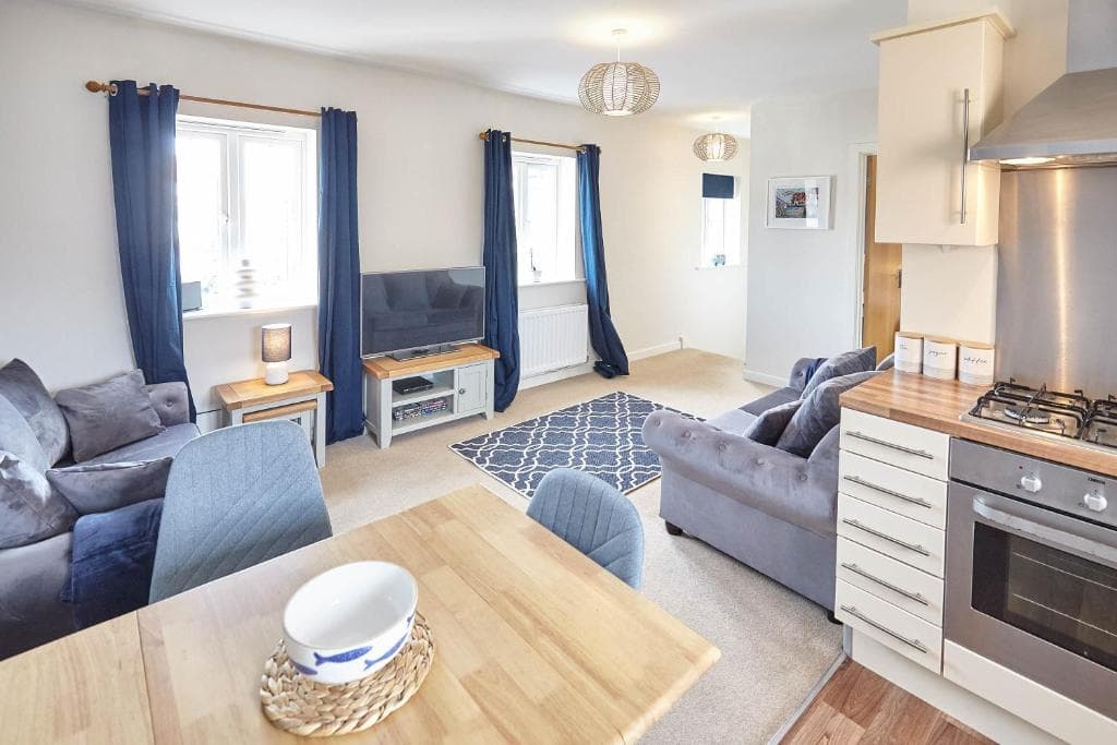 Host & Stay - Coach House Retreat Image 1