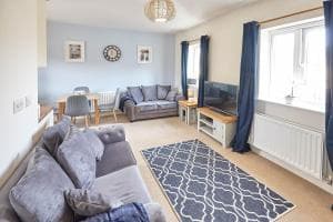 Host & Stay - Coach House Retreat Image 2