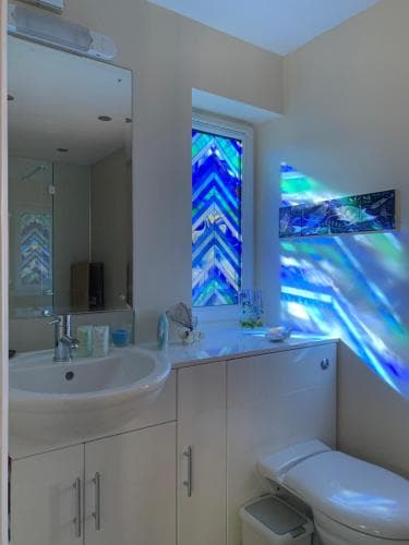 Room on the Ropery- With Free Parking Image 3