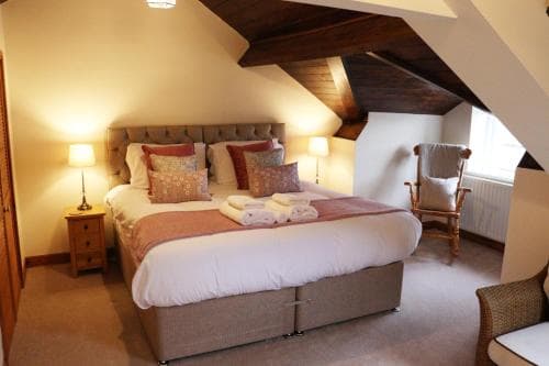 Charming 3 Bedroom Townhouse - Kirkby Lonsdale Image 2