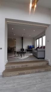 Lane End Cottage Holmfirth Double & Twin Ensuites Image 2