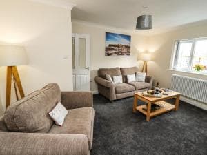 Station View Image 3