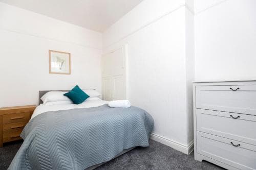 Vicarage House - Stockton-on-Tees Image 3