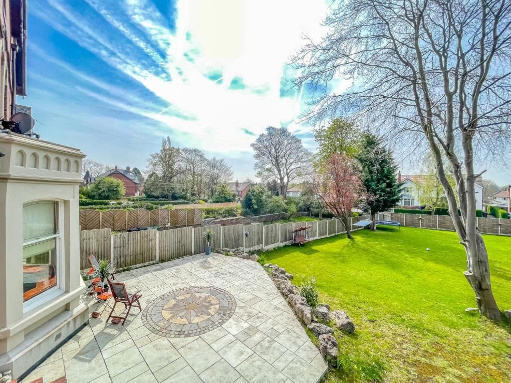 *o* O.manor setup for your most amazing relaxed stay with Free Parking & Fast Free WiFi *o* Image 1