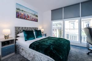 Fantastic 2 bedroom duplex apartment in the centre of Huddersfield Image 2