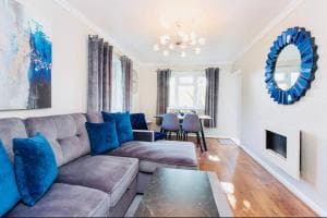 Lovely one bed apartment with free parking Image 2