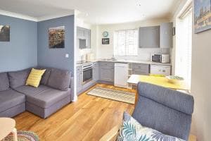 Host & Stay - Whitehall 1 Apartment Image 2