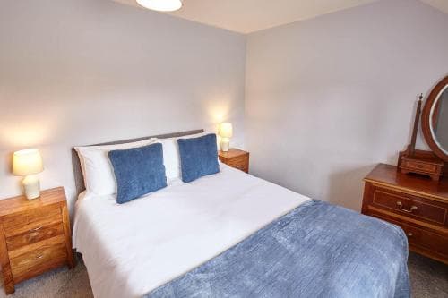 Host & Stay - Buckingham Square Image 3