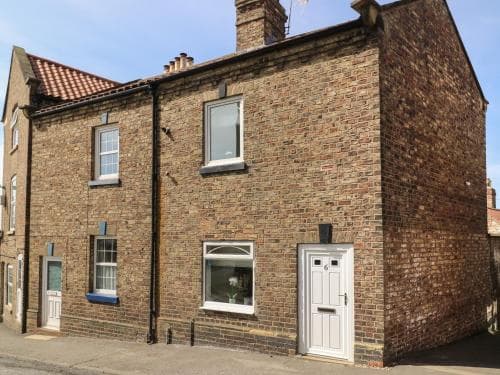 6 Church Hill Image 3