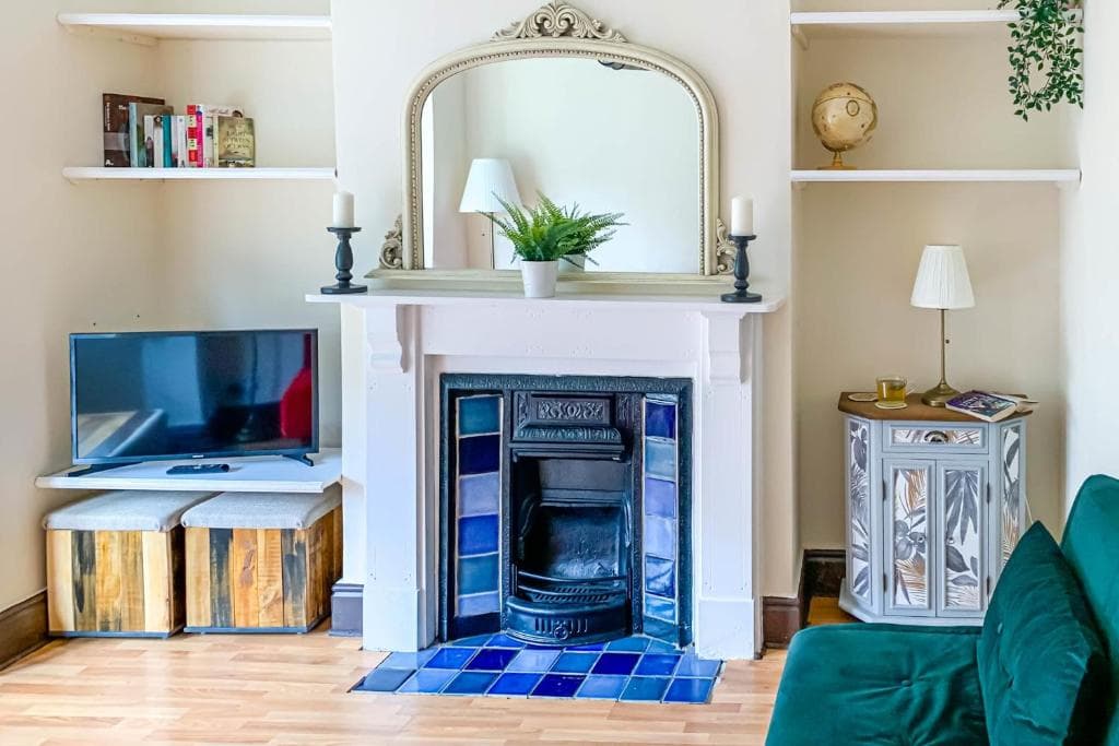 The Groves - Free Parking - York Victorian House - Holiday Home Image 1