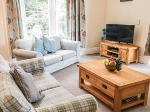 Park View, Whitby Image 2