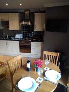 Victoria Cloisters Apartments Image 2