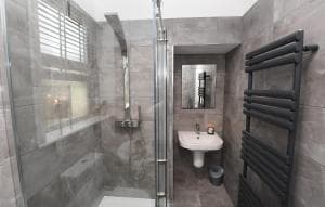 Cold Bath View Image 2