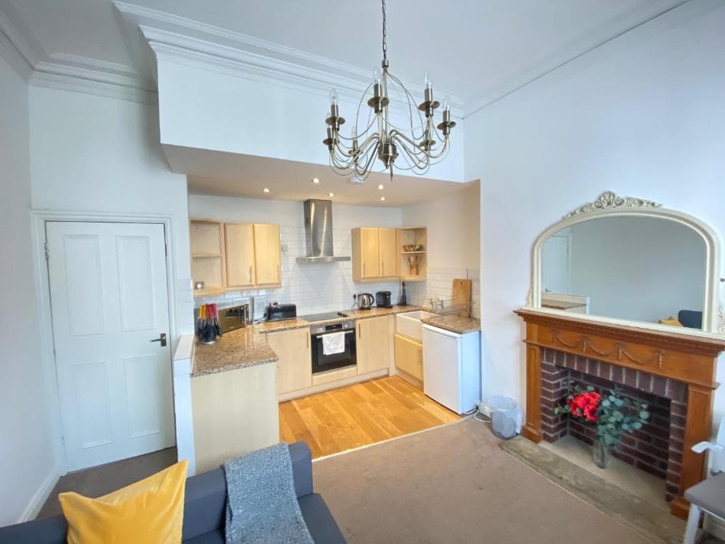 Monkbar Apartments Image 2