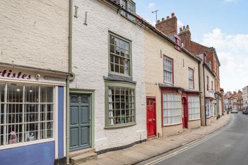 48 High Street Image 3