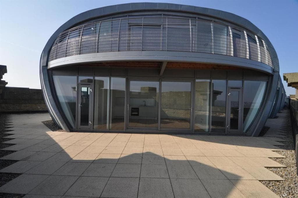 Platinum Penthouse Image 1