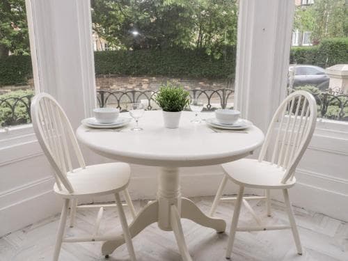 Sea-renity Southcliff Image 1