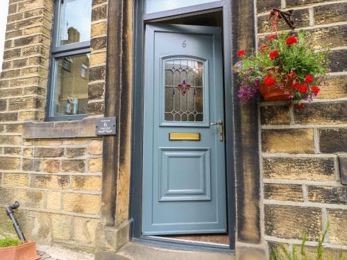 Emerald Cottage Image 3