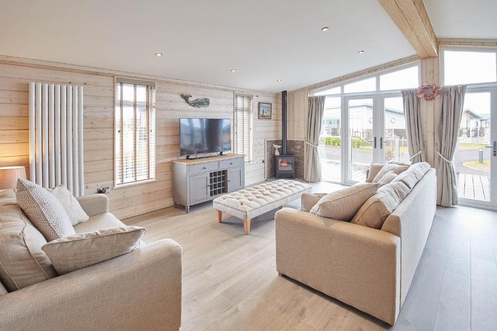 Host & Stay - The Moorings Image 12