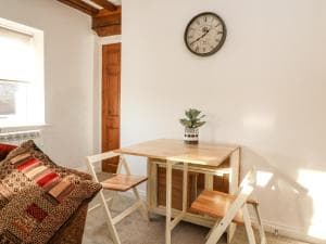 1 Rodgers Mews Image 2