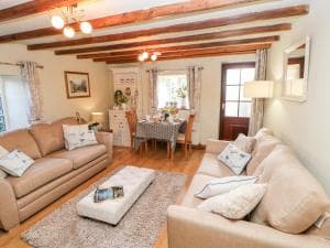 Wren Cottage Image 2