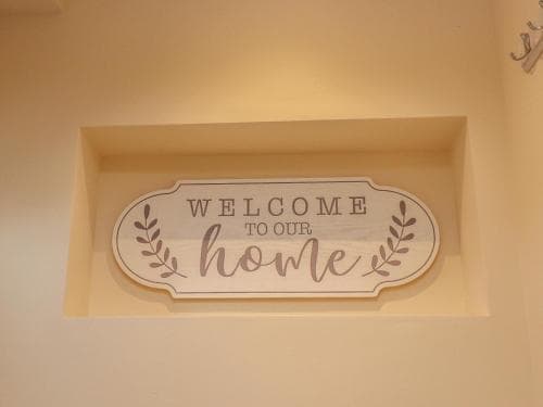 Folly Cottage Image 3