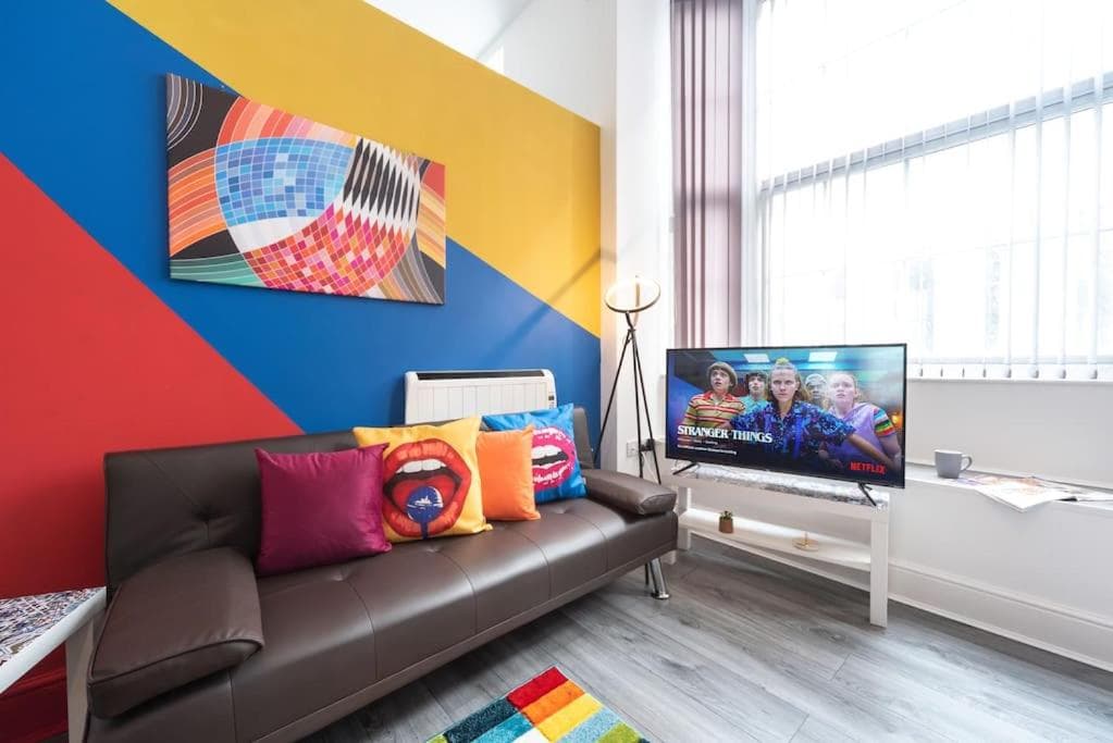 Jesouth Boutique Pad Stylish Stunning City Centre Image 1