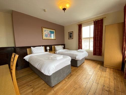 The Victoria Hotel Image 3