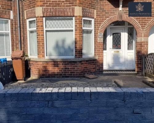3 Bedroom House, with Free WiFi - Maples Properties Short Lets & Serviced Accommodation Hull Image 2