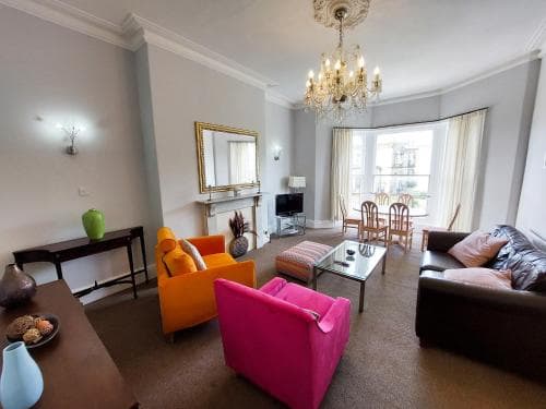 13 Flat 4 Esplanade Gardens Image 2