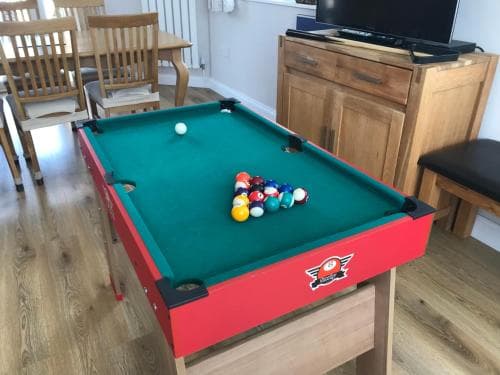 Rugby Field Cottage Whitby with off-street parking Image 3