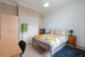 Olive Grove House Image 3