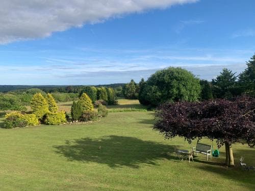 Ticketyboo Suites Image 3