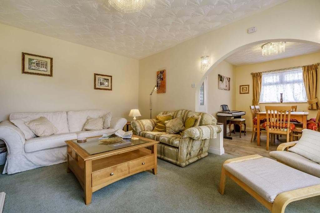 Hawthorn House Image 1