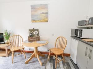 Farrier's Lodge Image 2