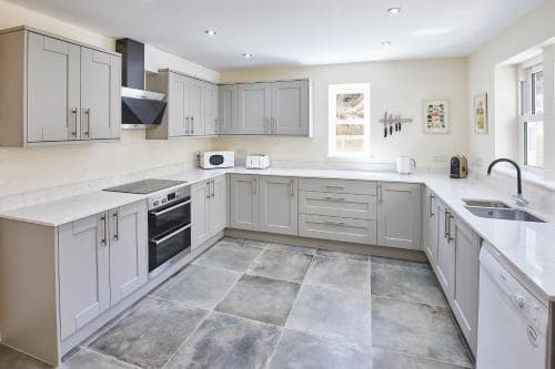 Host & Stay - Buskar Lodge Image 6